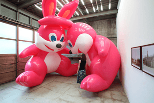 giant-inflatable-bunnies-invade-elmhurst-art-review-chicago-inflatable-bunny-origami-inflatable-bunny.jpg