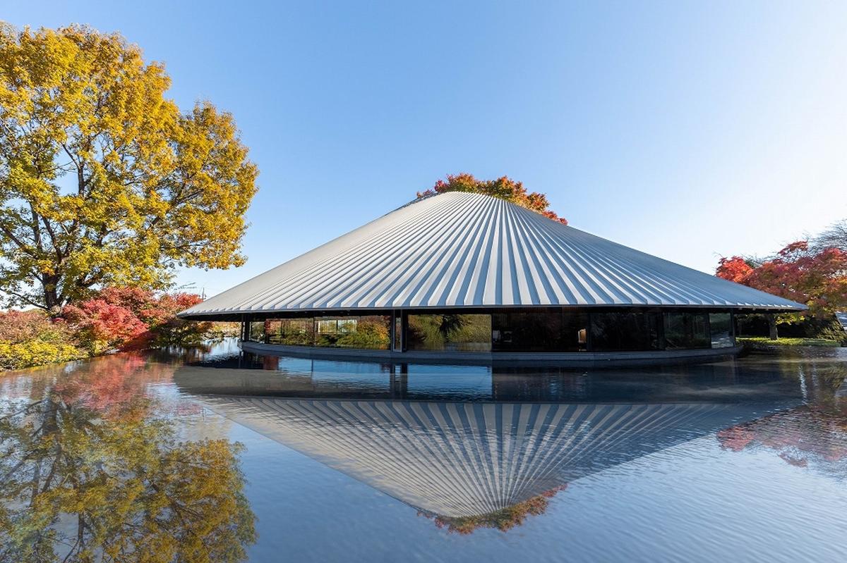 Sayama Lakeside Cemetery Community Hall by Hiroshi Nakamura &amp; NAP