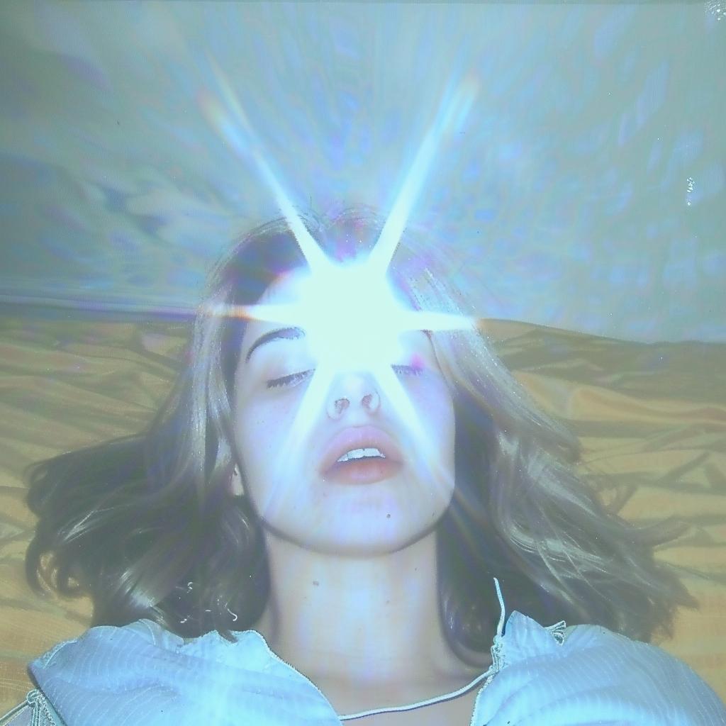 face_placed_dead-center._background_is_a_bright_star-shaped_s_b841a33b-1ed2-4563-9691-88cda14ffabf_3.png