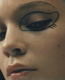 Monday's eyeliner #obsession make up by @benjaminpuckey #beautypapers #beauty #art #culture #makeupinspiration