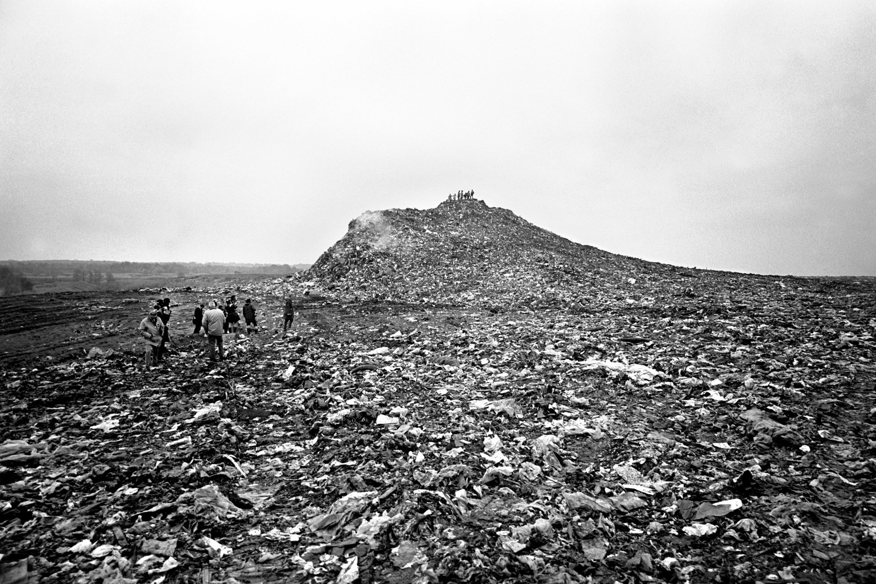 Fresh Kills Landfill. Staten Island, New York. November 1972. Credit