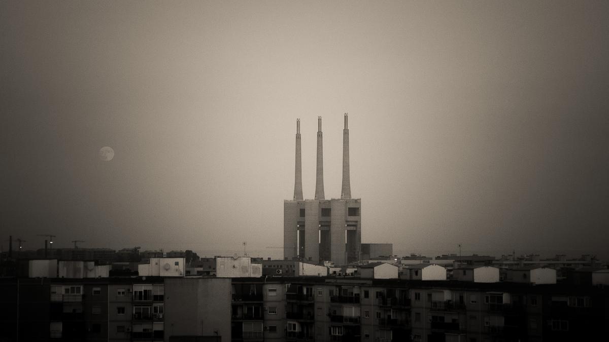 Las tres chimeneas, Badalona, 2021