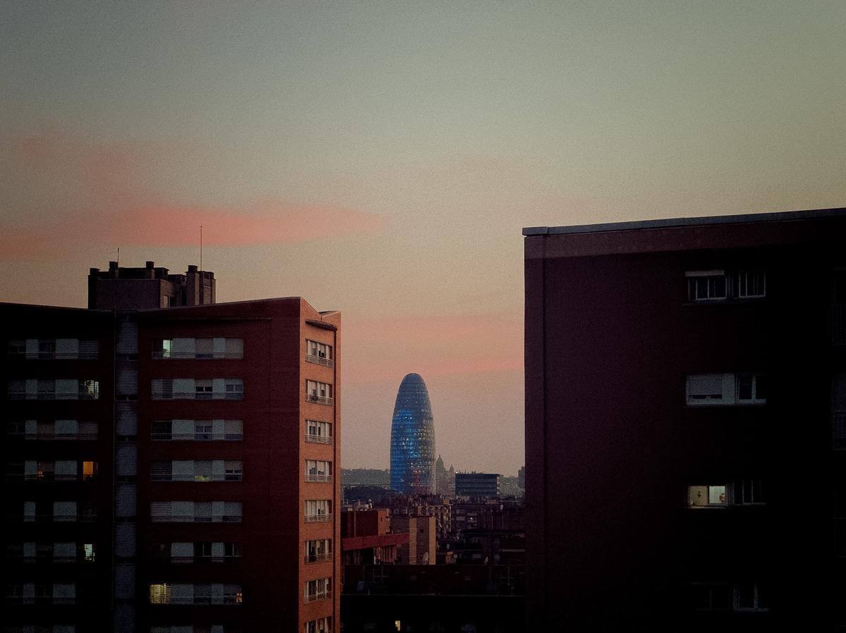 He is looking out the window. Barcelona, 2025
