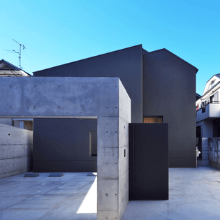 house-of-fluctuations-satoru-hirota-architects-architecture-tokyo-japan-residential_dezeen_sq.jpg