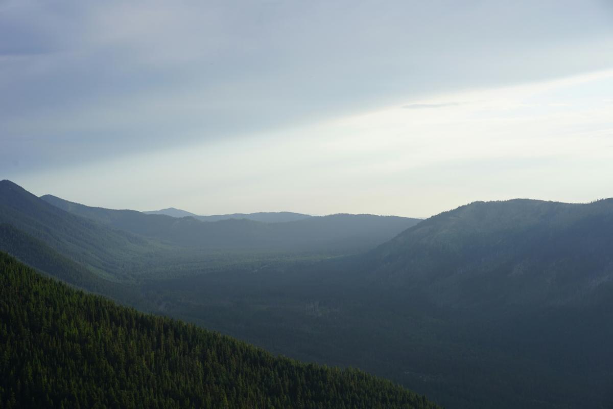 2022-08-19_a-valley-with-hills-in-the-background-1mfmkv8duk0.jpg