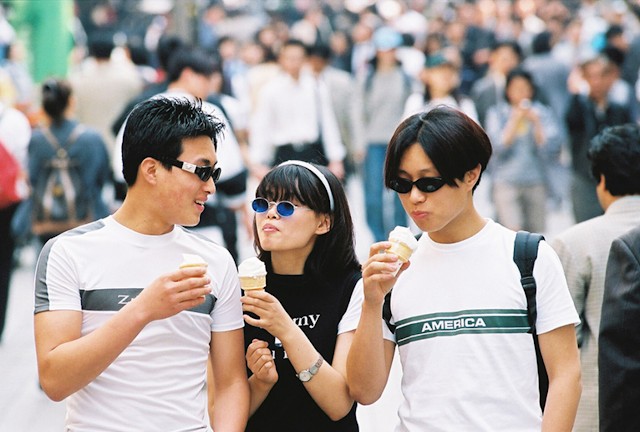 90s-south-korea-street-style-18.png