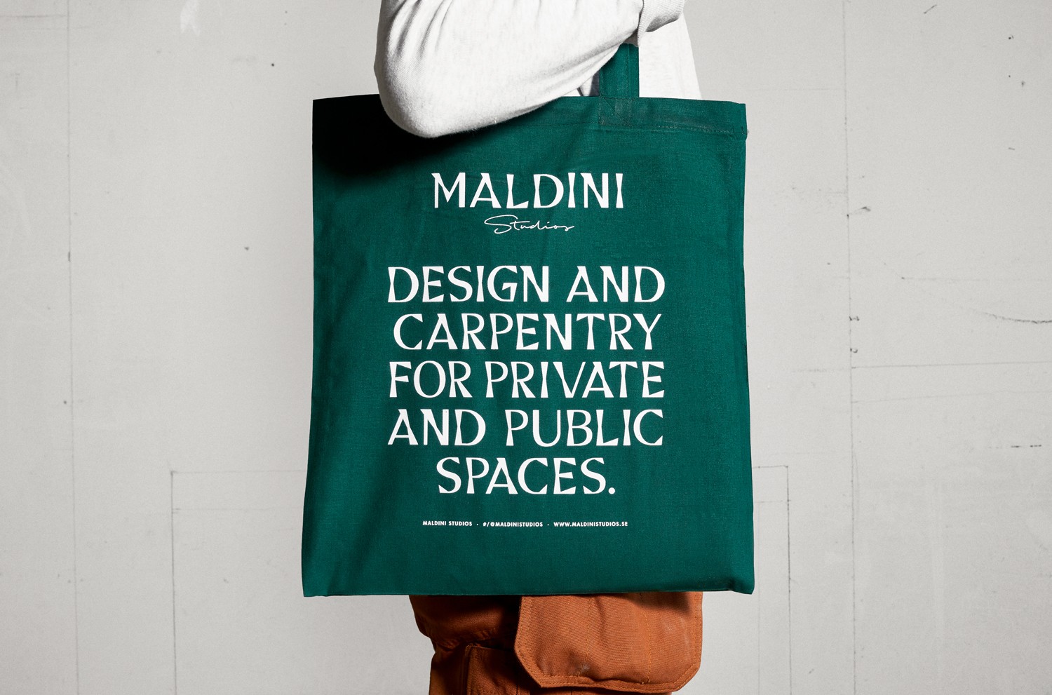 10-maldini-studios-interior-design-carpentry-stockholm-sweden-tote-bags-jens-nilsson-bpo.jpg