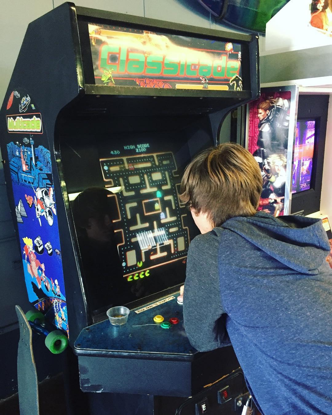 we played these arcade games for a solid hour today
