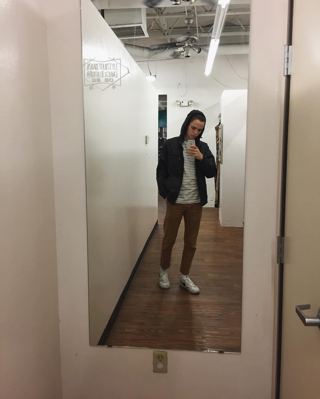 Media item 1 from November 14, 2017 at 1:08 AM