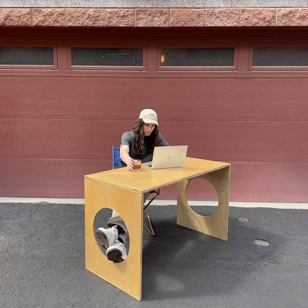 Finished v1 of a desk and really wanted to share