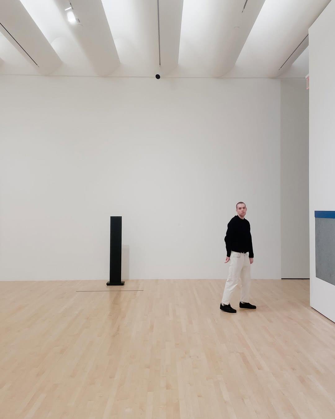 I am once again asking: do you like modern art?