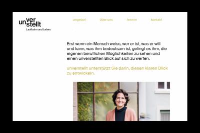 Website in reduced typographical swiss graphic design style kept in black white and yellow creating a warm and professional visual identity.