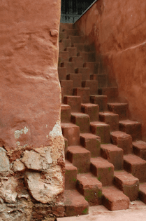 weird-stairs-flickr-photo-sharing-weird-stairs-l-572178ce0f338289.jpg