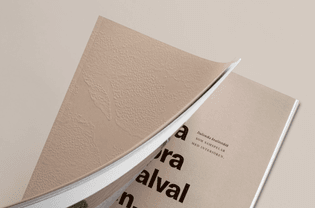 8-stro-mma-arkipelag-print-brochure-blind-emboss-25ah-property-branding-sweden-bpo.jpg