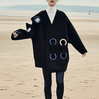 "The Statement of the Art" editorial, Harper's Bazaar Germany October 2015, model Hedvig Palm, ph. Gregor Hohenberg, stylist Kerstin Schneider