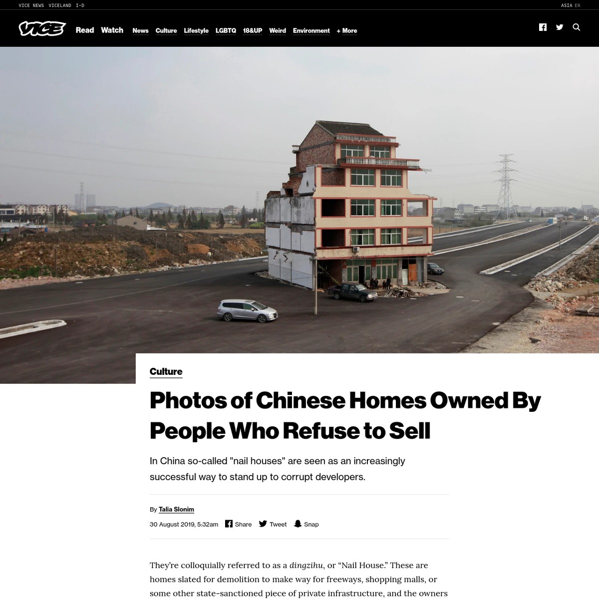 photos-of-chinese-homes-owned-by-people-who-refuse-to-sell-are-na