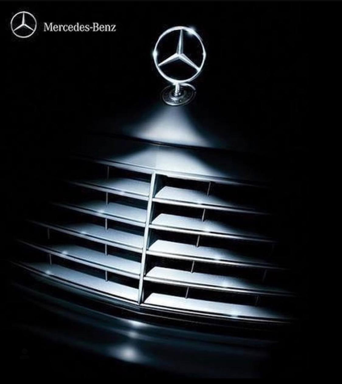 Mercedes Christmas Ad