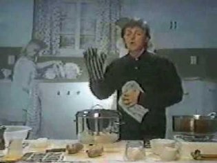 Paul McCartney making mashed potatoes