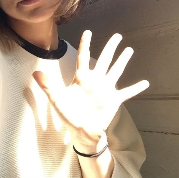 sun hand