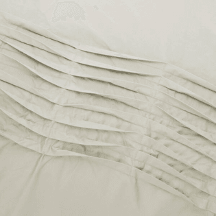 pintuck-300-thread-count-550-fill-power-all-season-down-comforter-4fd706d2-6cc5-442a-92c7-597ec3b27cfa_600.jpg?impolicy=medium