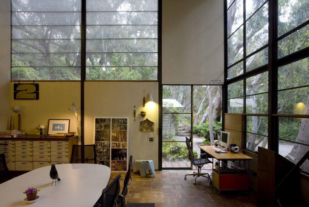 eames4897-e1463112345861-1024x685.jpg