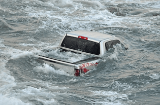 drowning-truck-seven-2-May-2013.jpg