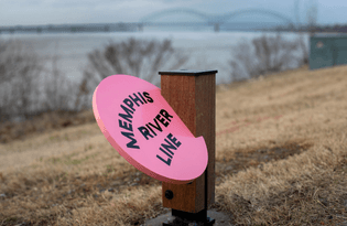 Memphis River Park - Signage