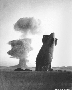 1024px-nts_-_plumbob_-_stokes_test_with_goodyear_zsg-3_blimp.jpg