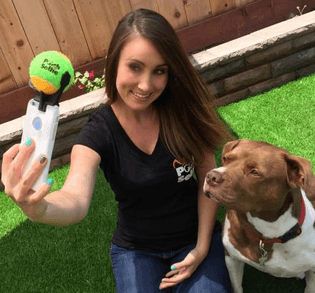 pooch-selfie-holds-a-ball-on-your-phone-for-easy-selfies-with-your-dog-thumb.jpg