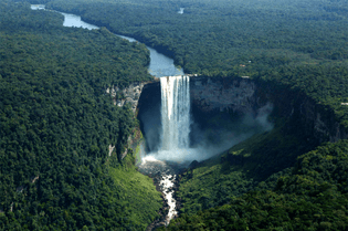 the-worlds-largest-drop-water-fall-kaieteur-falls.jpg