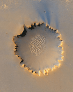 mars-planet-crater-victoria-crater.jpg