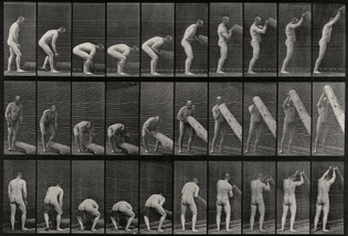 A_man_lifting_a_trunk._Photogravure_after_Eadweard_Muybridge_Wellcome_V0048693.jpg