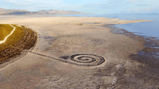Spiral Jetty - Robert Smithson