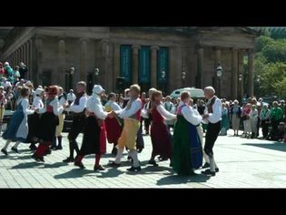 Swedish traditional folk dance: Hambo & Väva Vadmal