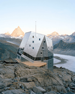 5f731805bd95381c2eded8c9_thisispaper-swiss-alps-monte-rosa-hut-bearth-deplazes-architekten-8.jpg