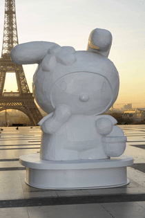 trocadero-paris-hello-kitty-install-dawn-morning-048-1680x2524.jpg