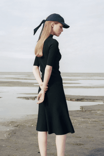 journal_norse-projects-womens-spring18-lookbook_images5-933x1400.jpg