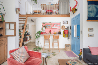 16-decoracao-casa-colorida-com-mezanino-e-cozinha-aberta.jpg