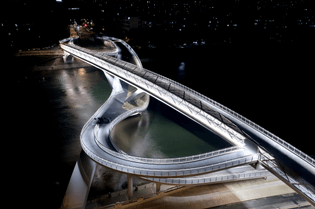 chengdu-infinity-loop-bridge-wunschmann-kaufer-architects-buschmayer-cai_dezeen_2364_col_9.jpg