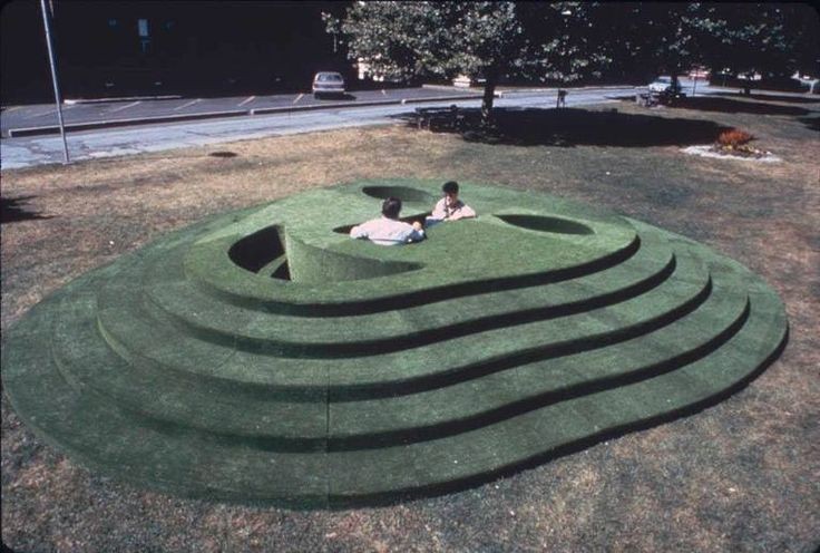 Vito Acconci, Face of the Earth (raised)