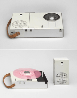 Braun TP1 portable record player (45s only)