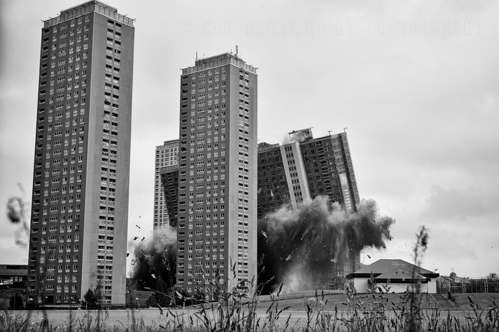 red-road-flats-petershill-balornock-demolition-urban-city-architecture-building-tower-blocks-photography-photo-glasgow-scotland-bw-black-white-bw-mono-monochrome-nikon-d700-rob-cartwr.jpg