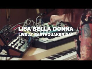 Lisa Bella Donna Live at EarthQuaker Day
