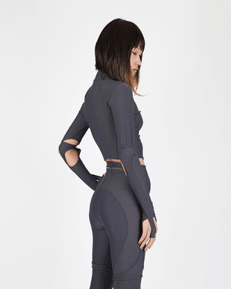Hyein Seo on Instagram: “Half-Zip Sport Top www.hyeinseo.com”