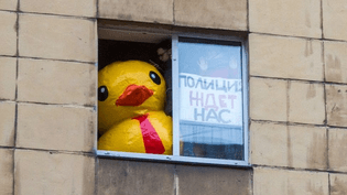 russian-protest-duck-bbc.jpg