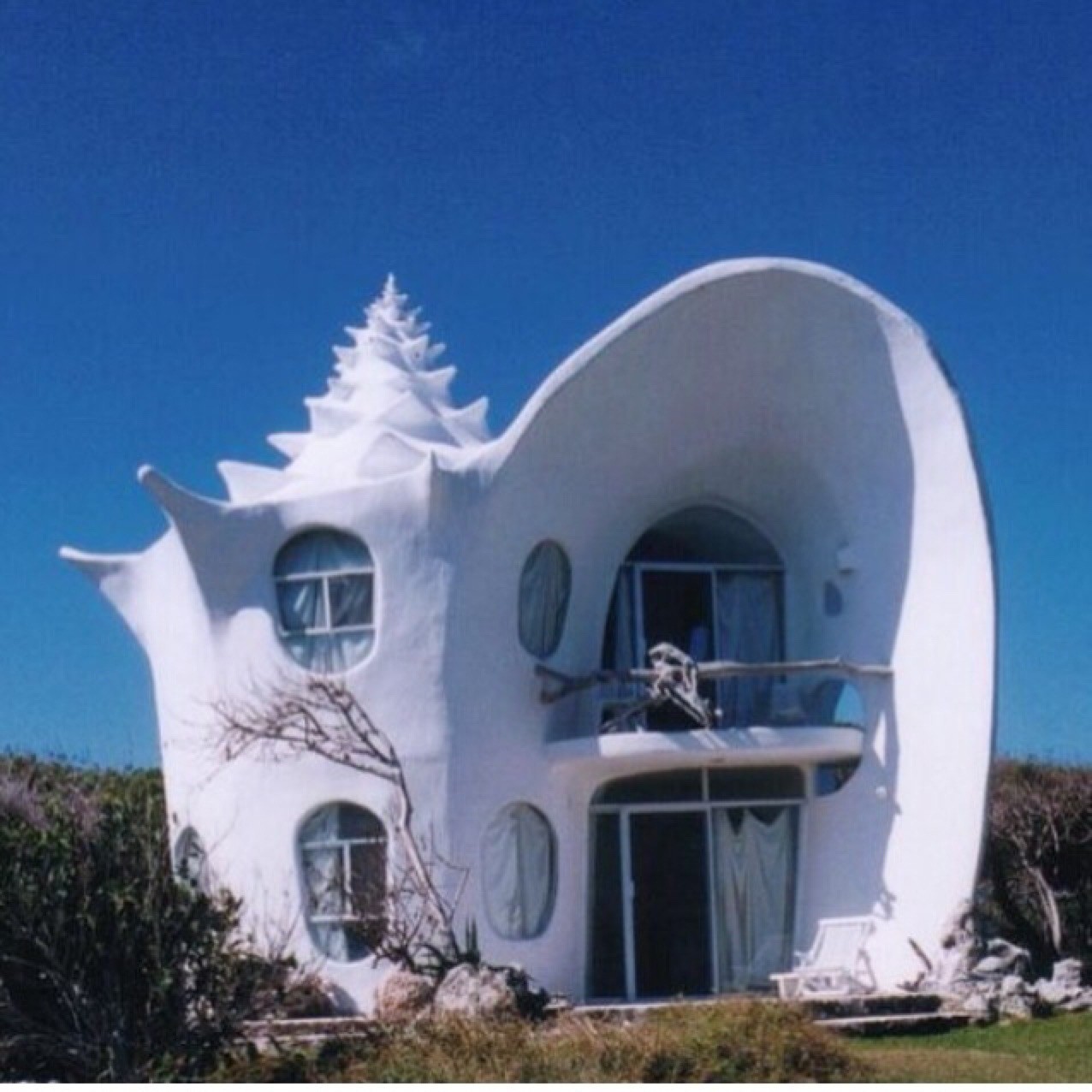 isla mujeres- shell house