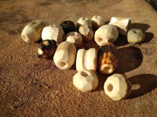 Tuto/cours: sculpter des perles au couteau
