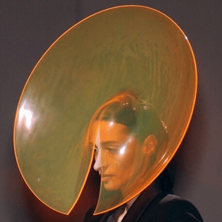 Philip Treacy Fall 2001 Haute Couture