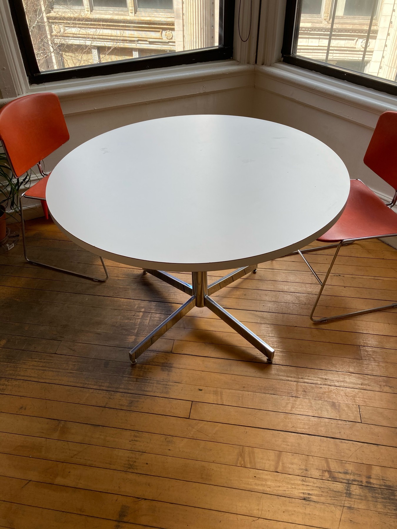 42" round table