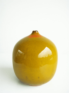Perignem-yellow-miniature-vase-Belgian-ceramics.jpg